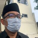 ridwan-kamil-melayat-ke-rumah-duka-arifin-panigoro_169