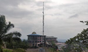 Warga Pinanggading Geram, Akses Internet Terputus